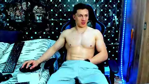 Javier online show from July 21, 2026, 4:37 am