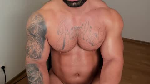 JaxonHunk online show from February 5, 2025, 2:08 am