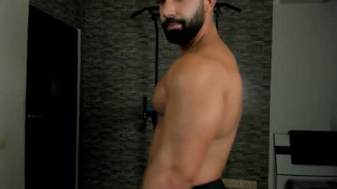 JaxonHunk online show from February 17, 2026, 11:33 pm