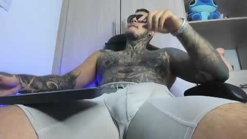 Michael independient model online show from May 26, 2026, 8:38 pm