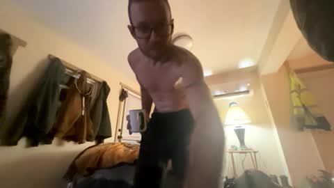 Snapshot of jay976696 chatting on December 19, 2025, 12:12 pm jay976696 online show from December 19, 2025, 12:12 pm