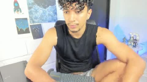 Snapshot of jay_aalvarez chatting on April 8, 2026, 8:09 pm Jay online show from April 8, 2026, 8:09 pm