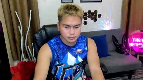 Snapshot of jay_hotcummer chatting on October 4, 2025, 10:13 am JL online show from October 4, 2025, 10:13 am