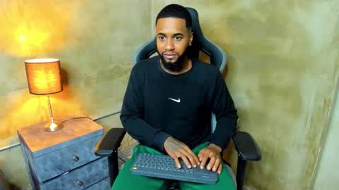 jay jhonson online show from December 20, 2025, 4:19 am