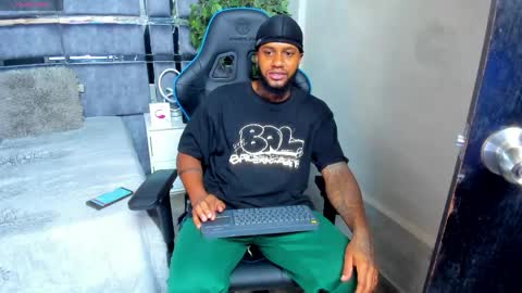 jay jhonson online show from May 5, 2026, 1:46 am
