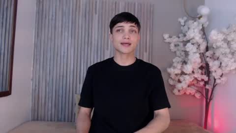 Snapshot of jay_smile chatting on June 15, 2026, 1:24 pm JAY online show from June 15, 2026, 1:24 pm