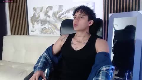 jay_taylor1_ online show from March 3, 2026, 3:01 am