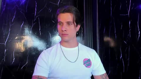 Snapshot of jayalvarrez_ chatting on May 24, 2026, 4:23 pm Jay Alvarrez online show from May 24, 2026, 4:23 pm
