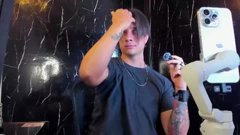 Snapshot of jayalvarrez_ chatting on June 23, 2026, 2:26 pm Jay Alvarrez online show from June 23, 2026, 2:26 pm