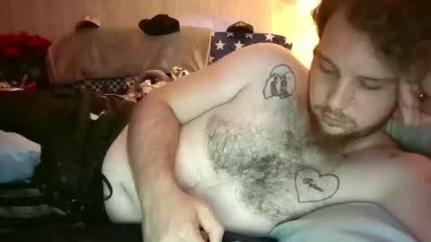 Snapshot of jaybeast98 chatting on May 19, 2026, 8:59 pm jaybeast98 online show from May 19, 2026, 8:59 pm