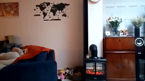 jaycat73 online show from February 21, 2025, 7:45 am