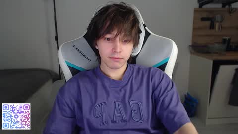 Jayce online show from November 12, 2025, 3:01 pm