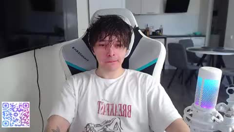 Snapshot of jayce_icestone chatting on July 1, 2026, 3:08 am Jayce online show from July 1, 2026, 3:08 am