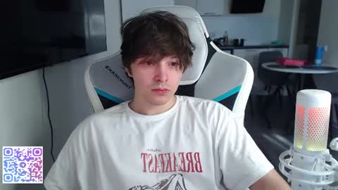Snapshot of jayce_icestone chatting on July 9, 2026, 5:55 am Jayce online show from July 9, 2026, 5:55 am