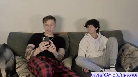 Snapshot of jaycex_69 chatting on October 9, 2025, 11:41 am THE HOUSE online show from October 9, 2025, 11:41 am