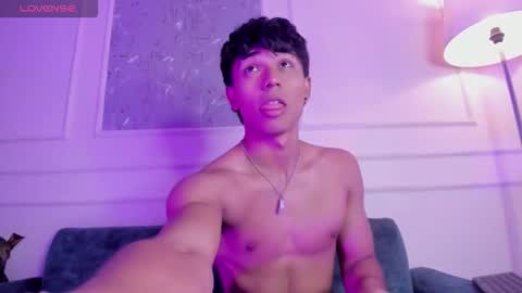 Snapshot of jaycobblack1 chatting on November 27, 2025, 12:18 pm jaycobblack1 online show from November 27, 2025, 12:18 pm