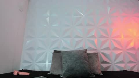 Jayden online show from June 10, 2026, 8:41 pm