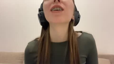 Isabella Rose online show from February 28, 2026, 12:17 pm