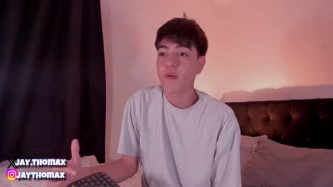 jaythomax online show from December 20, 2024, 8:12 pm