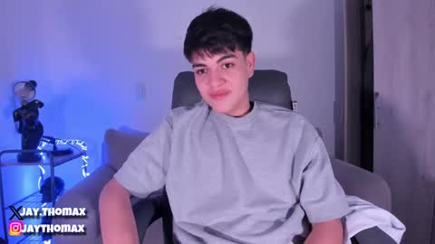 jaythomax online show from January 31, 2025, 7:18 am