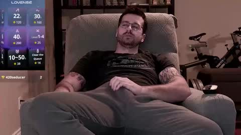 Snapshot of jayxcee_official chatting on November 15, 2025, 2:31 am jayxcee OFFICIAL online show from November 15, 2025, 2:31 am