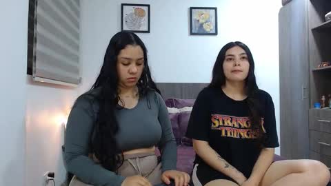 Jazmin and Scarlett online show from February 19, 2026, 9:38 am