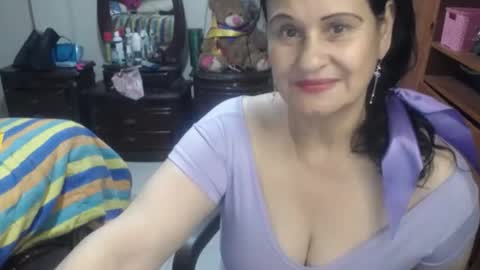 Snapshot of jazmin_rios chatting on July 3, 2026, 2:12 pm jazmim online show from July 3, 2026, 2:12 pm