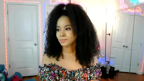 Jazmine Fox online show from June 11, 2026, 3:32 pm
