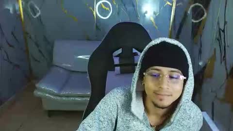 Snapshot of jbarto_ chatting on May 30, 2026, 1:57 am jbarto_ online show from May 30, 2026, 1:57 am