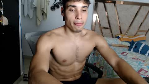 Lin online show from March 8, 2026, 5:44 am