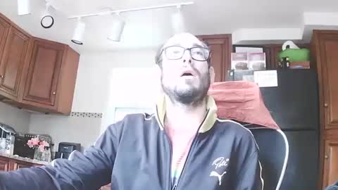 Snapshot of jd19852 chatting on October 5, 2025, 3:43 pm jd19852 online show from October 5, 2025, 3:43 pm