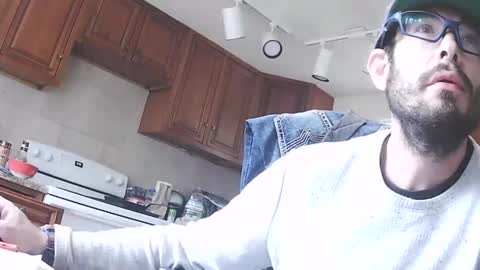 Snapshot of jd19852 chatting on October 9, 2025, 4:49 pm jd19852 online show from October 9, 2025, 4:49 pm