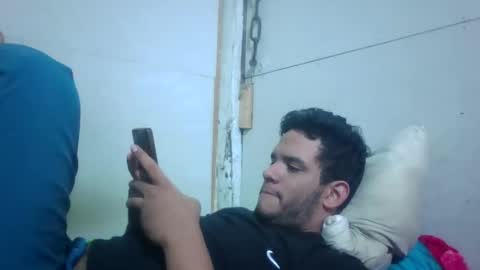 Snapshot of jdrake27 chatting on November 19, 2025, 3:23 pm jdrake27 online show from November 19, 2025, 3:23 pm