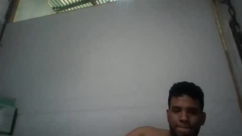 Snapshot of jdrake27 chatting on December 17, 2025, 3:18 pm jdrake27 online show from December 17, 2025, 3:18 pm