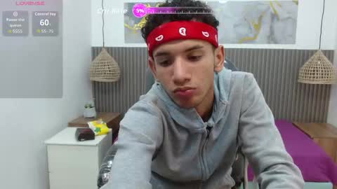 jdwhite18 online show from February 15, 2026, 4:31 am