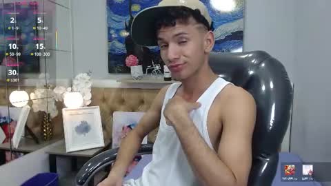 jdwhite18 online show from June 14, 2026, 10:56 pm