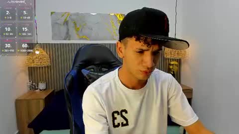 Snapshot of jdwhite18 chatting on July 20, 2026, 5:22 am jdwhite18 online show from July 20, 2026, 5:22 am