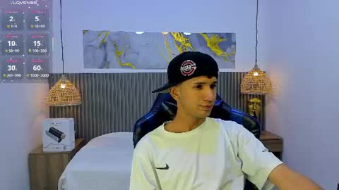 Snapshot of jdwhite18 chatting on July 27, 2026, 3:57 am jdwhite18 online show from July 27, 2026, 3:57 am