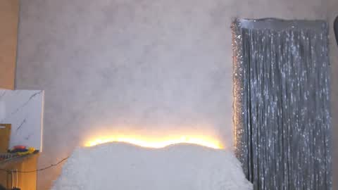 Snapshot of jealousangel chatting on January 1, 2025, 8:13 am Angel online show from January 1, 2025, 8:13 am