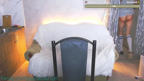 Snapshot of jealousangel chatting on January 19, 2025, 3:10 pm Angel online show from January 19, 2025, 3:10 pm