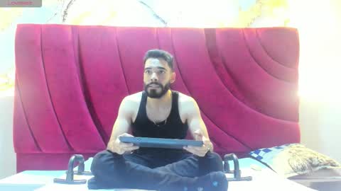 JEAN online show from March 4, 2026, 3:23 am