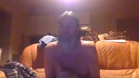 jeanclaudej online show from May 11, 2026, 8:06 pm