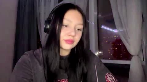 Snapshot of jeaneburroughs chatting on December 16, 2025, 1:49 pm Jeane online show from December 16, 2025, 1:49 pm