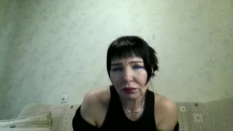 JeaneDavis online show from April 28, 2026, 12:43 pm