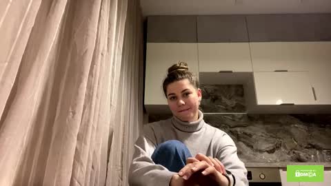 Snapshot of jeaneschulteis chatting on December 16, 2025, 6:24 pm Amanda online show from December 16, 2025, 6:24 pm