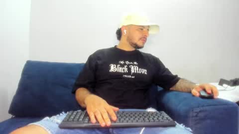 Snapshot of jeann_alex chatting on July 31, 2026, 5:07 am Jean alex online show from July 31, 2026, 5:07 am