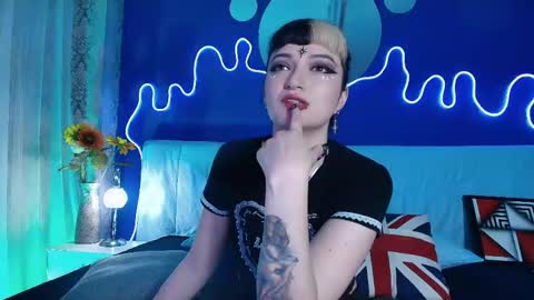 Snapshot of jeannesabatier chatting on May 11, 2026, 7:44 pm Jean online show from May 11, 2026, 7:44 pm