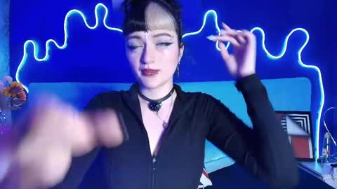 Snapshot of jeannesabatier chatting on May 13, 2026, 7:55 pm Jean online show from May 13, 2026, 7:55 pm