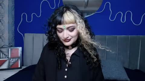 Snapshot of jeannesabatier chatting on June 3, 2026, 8:03 pm Jean online show from June 3, 2026, 8:03 pm