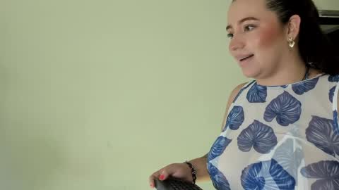 Snapshot of jeannewilliams_ chatting on May 11, 2026, 2:45 pm Jeanne Williams online show from May 11, 2026, 2:45 pm